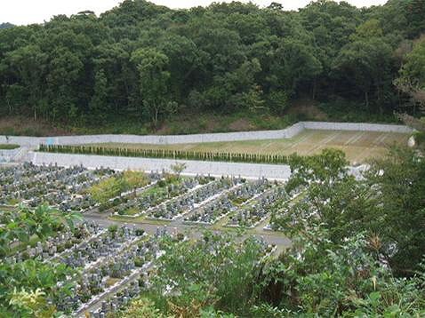 神戸市立　鵯越墓園